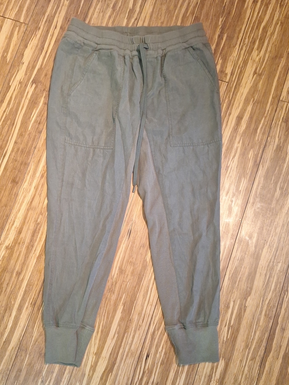 Cabi Womens Size Small Olive Joggers EUC